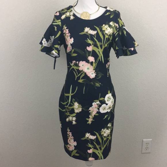 Tommy Hilfiger Dresses & Skirts - Tommy Hilfiger floral fitted dress size 8